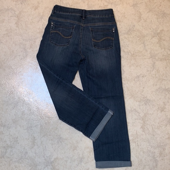 LIKE NEW - Santana mid rise Dark Wash Crop Jeans - Picture 4 of 5